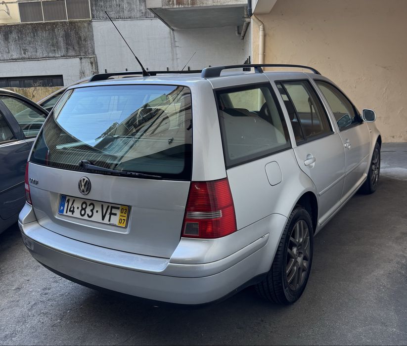 VW Golf IV Variant  -    112Milkm Nacional