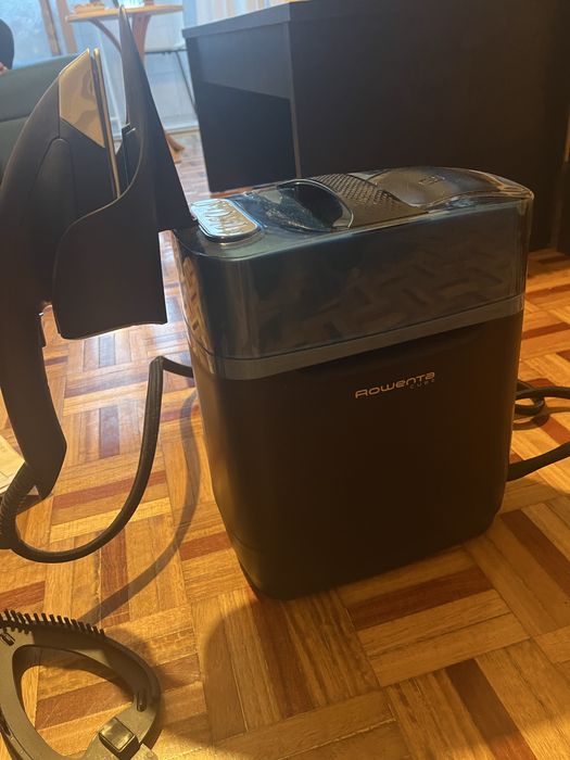 Ferro de Engomar a Vapor