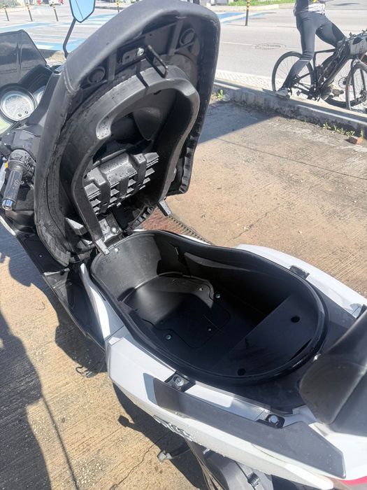 MOTOCICLETA MITT 125