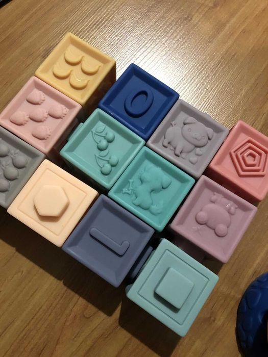 Lote 22 Peças Brinquedos Sensoriais em Silicone p/ Bebé | Estimulação e Sensações
