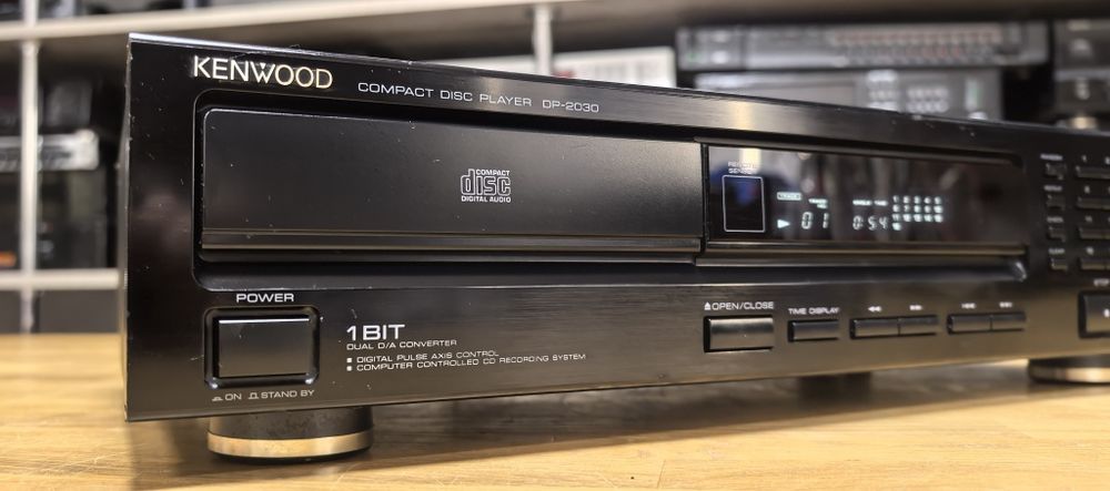 CD-програвач Kenwood DP-2030
