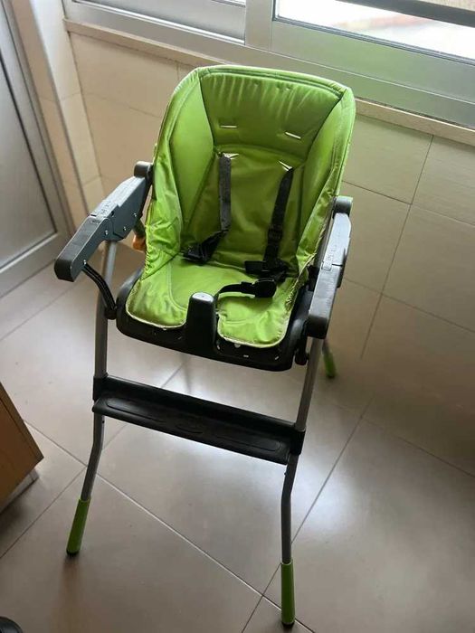 Cadeira refeição bebé