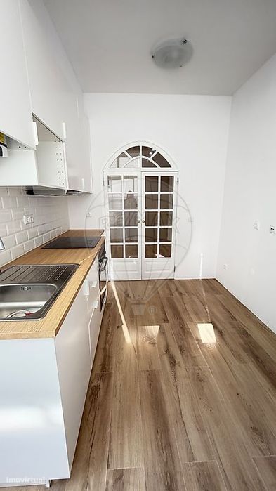 Apartamento T1 para arrendamento