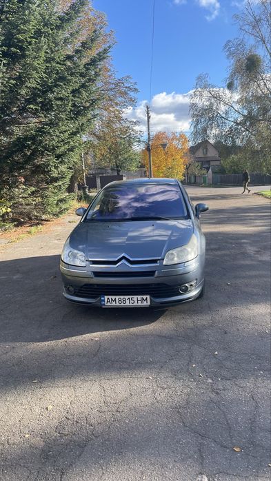 автомобіль Citroën C4