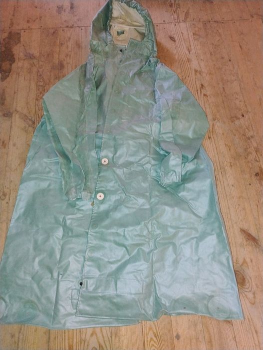 Продам протигаз НЕРЕХТА (комплектний) а також комплект ОЗК .