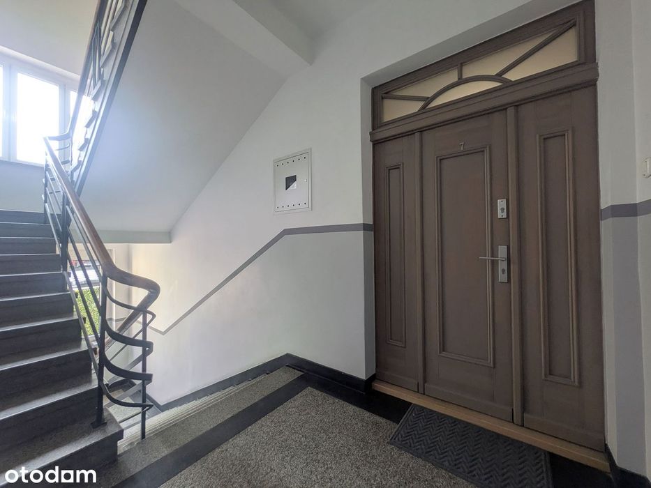 Komfortowe 130 m² (4 pok.) | Ocieplona kamienica z parkingiem |