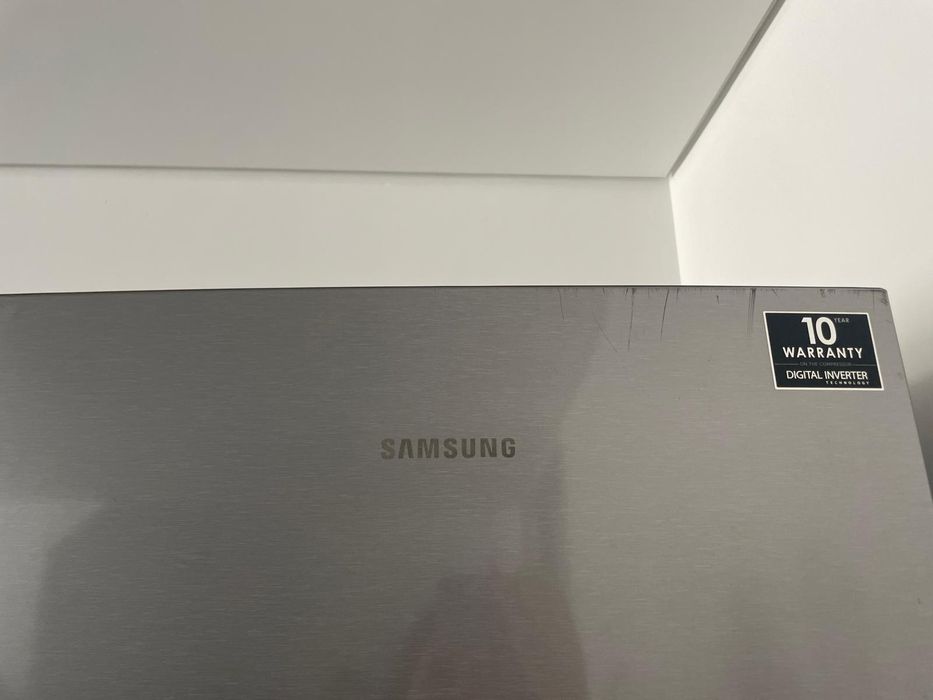 Frigorífico Samsung Modelo Rb33N301NSA