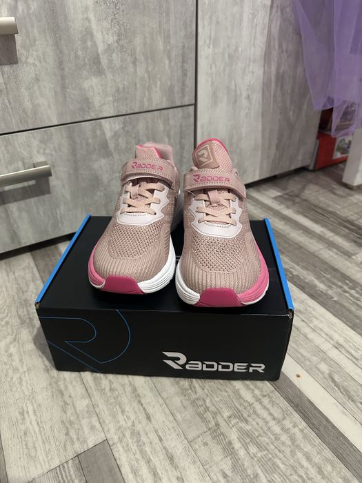 Кросівки дитячі Radder!Нові.