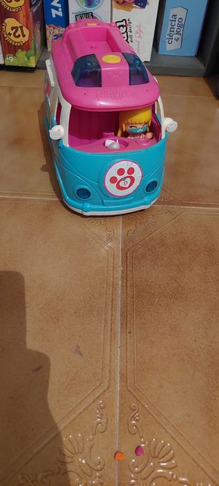 Ambulância veterinária pinypon