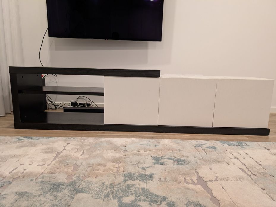 Base TV com 3 portas