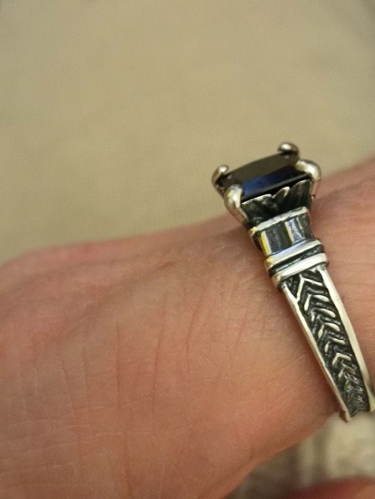 Pierścionek ze srebra 925