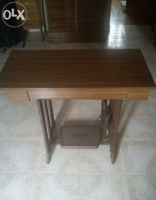 Máquina de Custura Singer