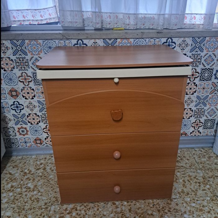 Comoda /BEBE /Trocador de fraldas com banheira Novo Pre natal Carvalho