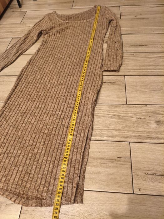 Sukienka sweterkowa L