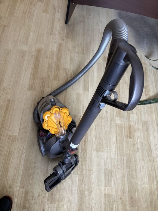 Пилосос Dyson DC29