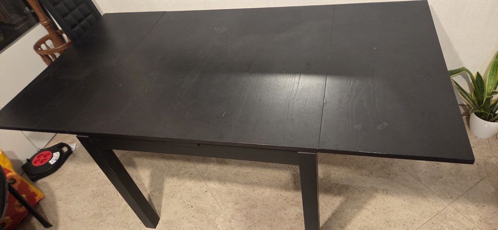 Mesa extensível IKEA BJURSTA Preta  90x90 → 170cm