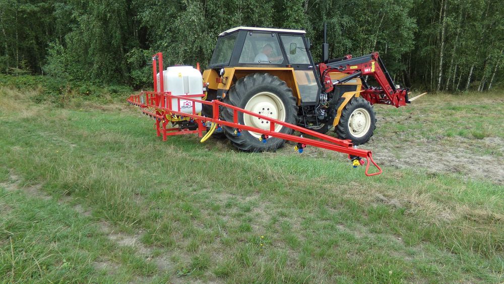 Opryskiwacz polowy zawieszany FMR LISICKI  zawór stałociśnieniowy RSM