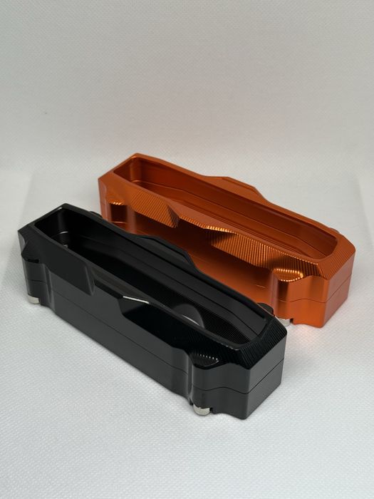 Захист приборки на мотоцикл