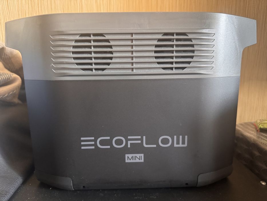 Ecoflow delta mini 882 вт/год, до 1400 вт зарядна станція