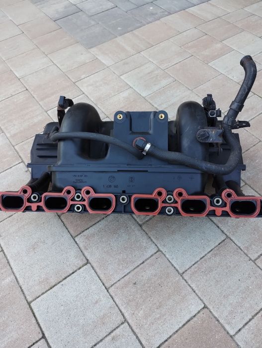 Kolektor ssący BMW E39