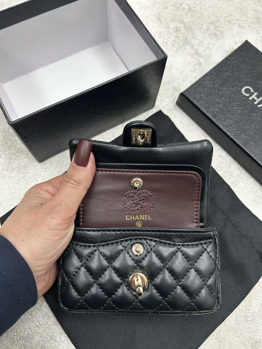 Брелок в стилі Chanel