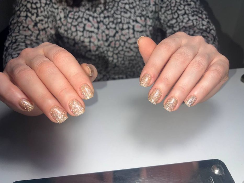 Маникюр | Педикюр | Павлоград | ЦЕНТР