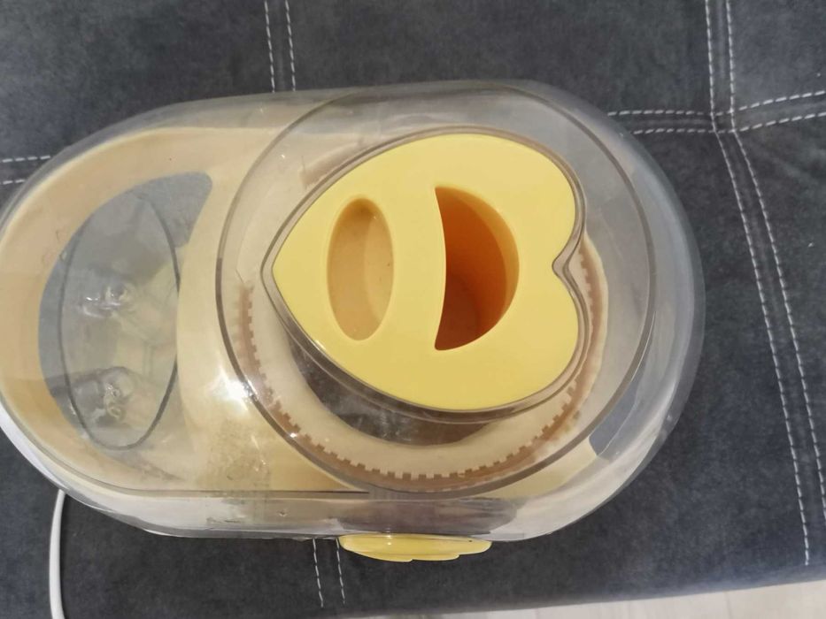 соковижималка, у робочому стані,нова