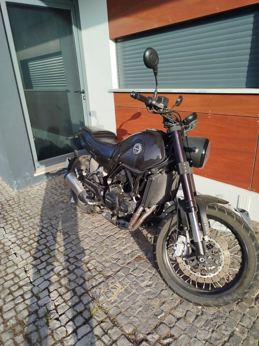 Mota Bennelli em óptimo estado