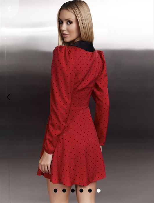 Чорвона сукня One by One