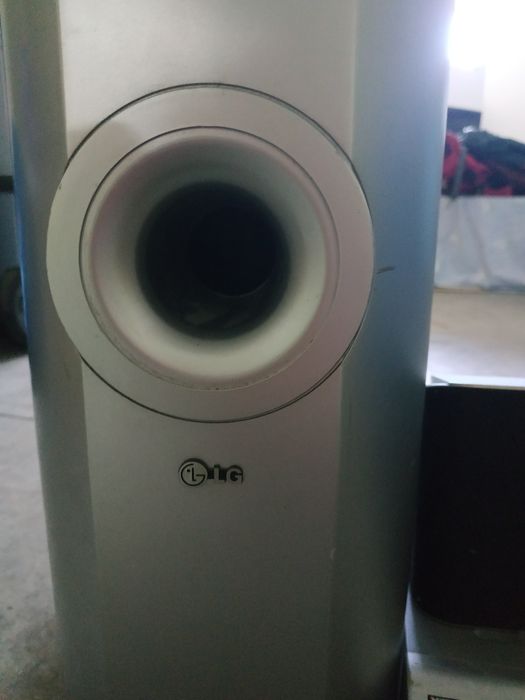 Conjunto DVD LG.