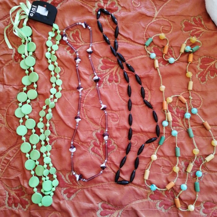 Colares como novos