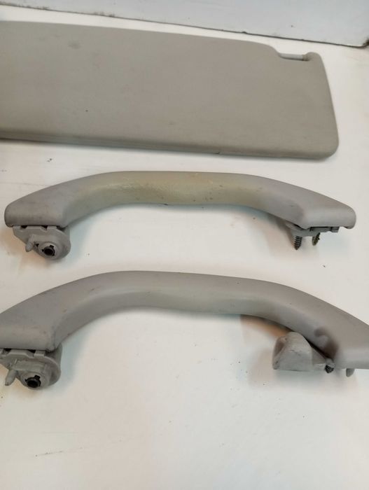 Kit Acessórios de Teto VW Passat B5 / B5.5 c/ Teto de Abrir – Cor: Cinza
