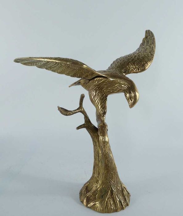 Figura rzeźba ORZEŁ na gałęzi mosiądz 30 cm