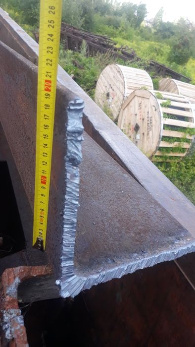 Продам металлический уголок от 60 до 200мм