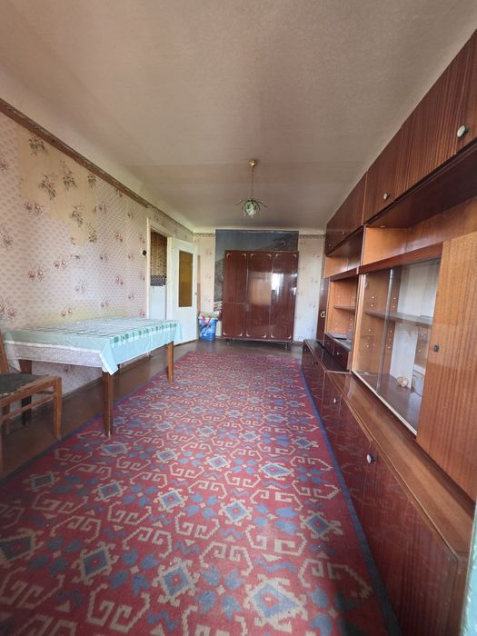 продам  2 квартиру в центрі м. Самар