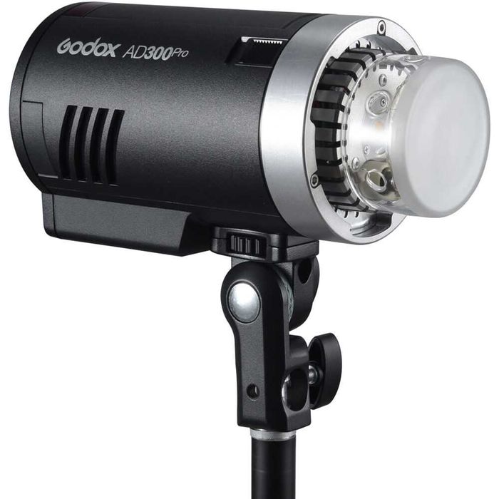 Lampa Godox AD300 Pro - Nowa
