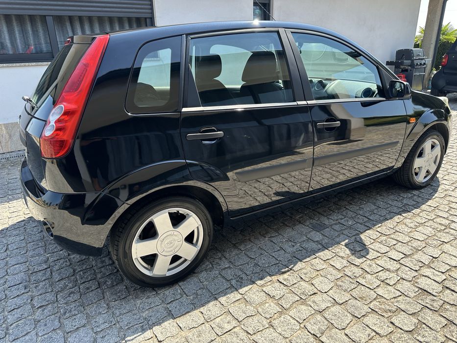 Ford fiesta 1.25