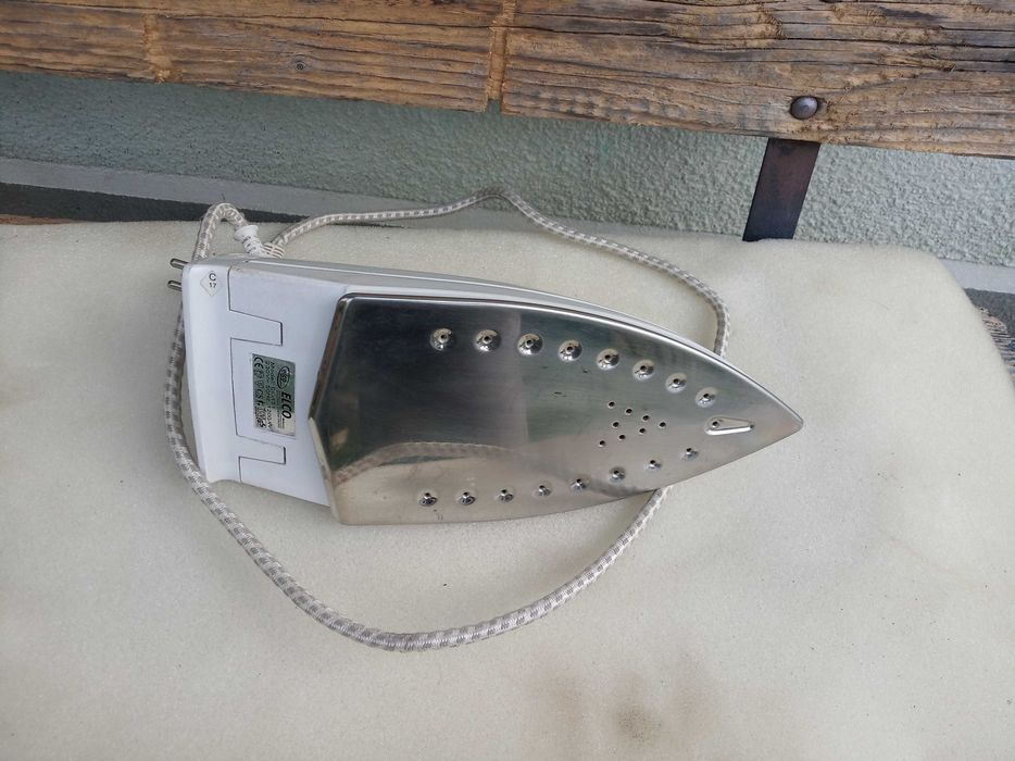 Утюги   праски. .