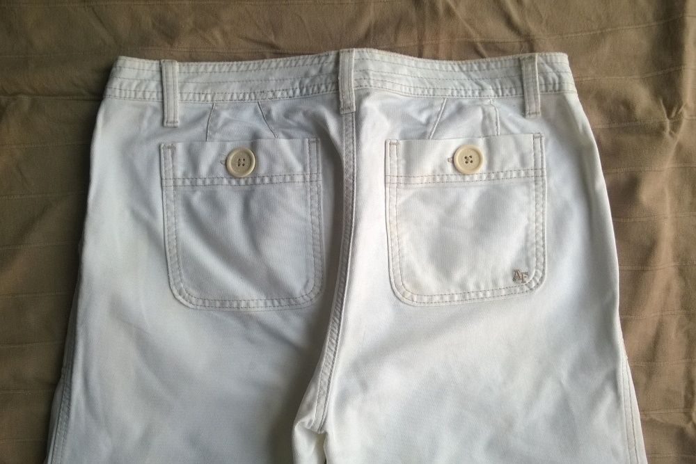 ABERCROMBIE spodnie damskie bawełna 3/4,białe_r.38/40