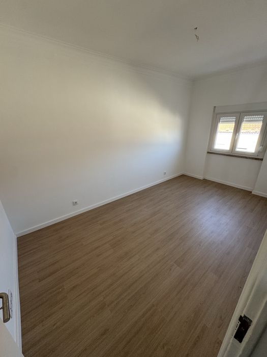 Quarto para arrendar