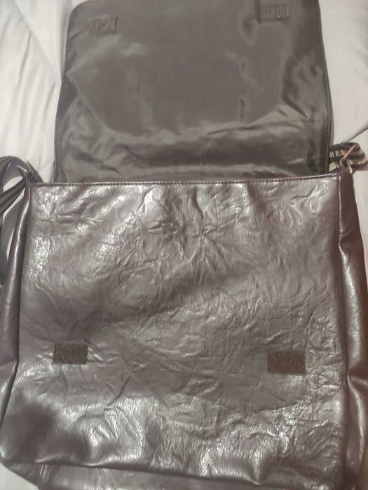 Mala/Sacola em pele, para portátil ou outros usos