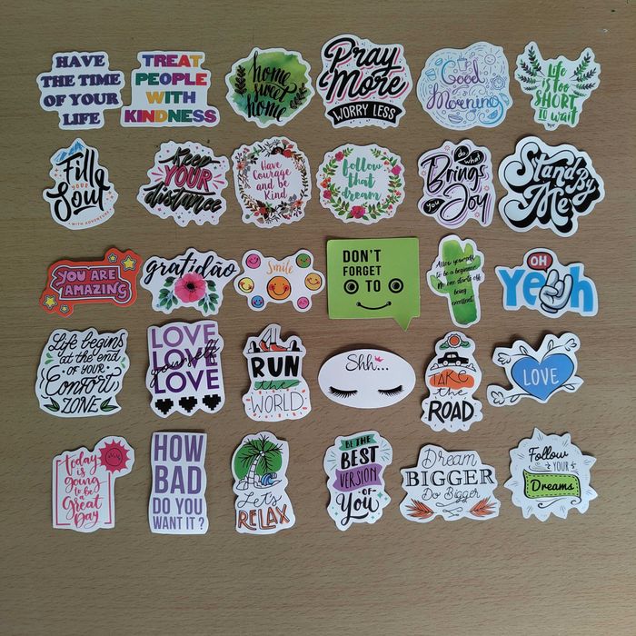 100 Autocolantes Stickers Frases