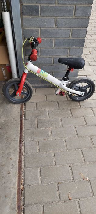 Rowerek biegowy btwin new runride bianco