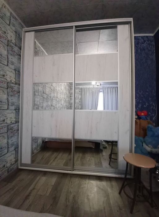 Продам шкаф купе