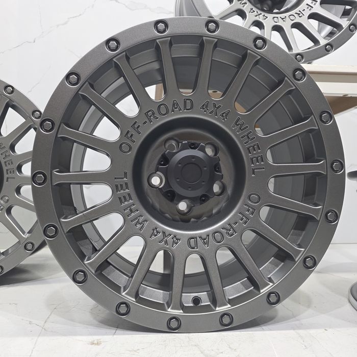 Jantes 17" Compatíveis Black Rhino 4x4 off-road 5x114.3