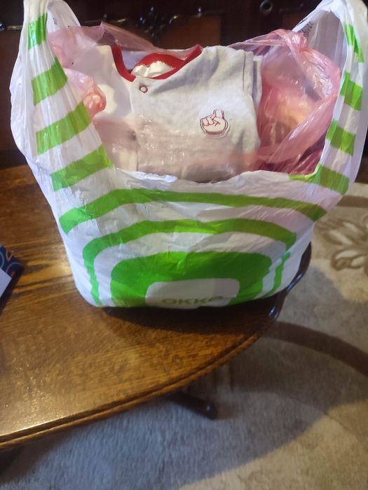 Безкоштовно одяг 0-3 місяці