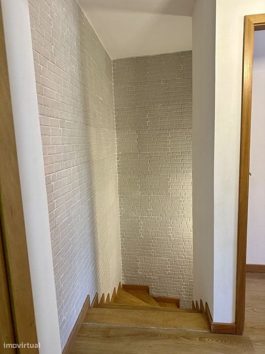 V2 renovada e equipada | 70 m² | 2 WC | Carvalhido / Constituição