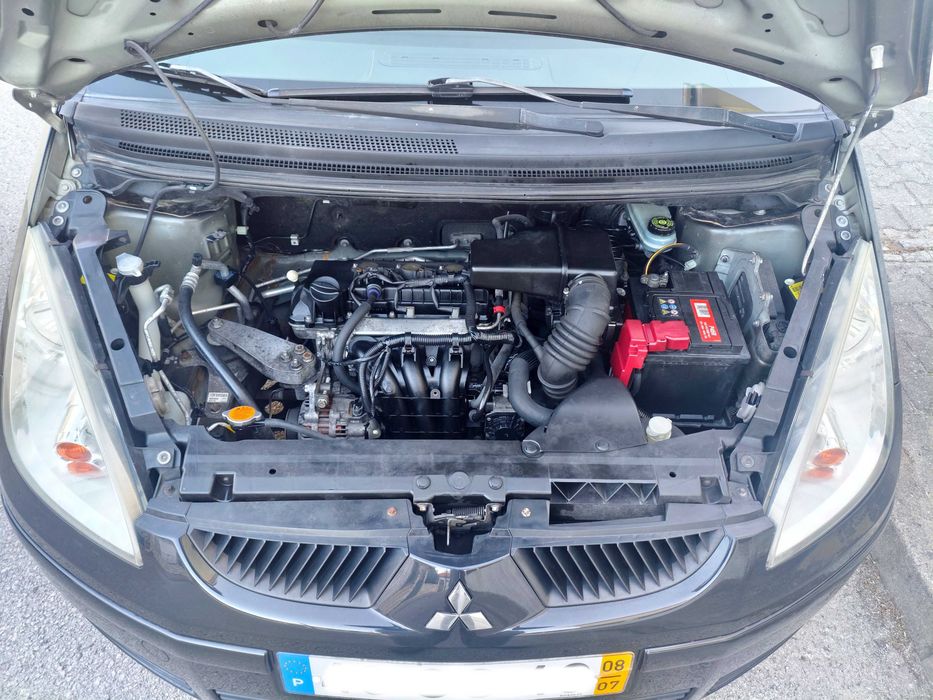 Mitsubishi colt 1.1 - 2008