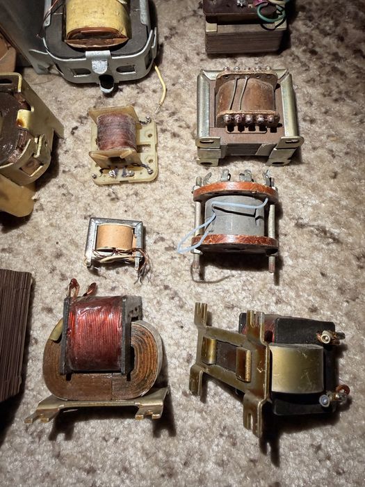 Трансформатор (перетворювач напруги)