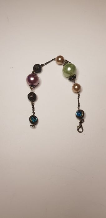 Bransoletka magiczna.